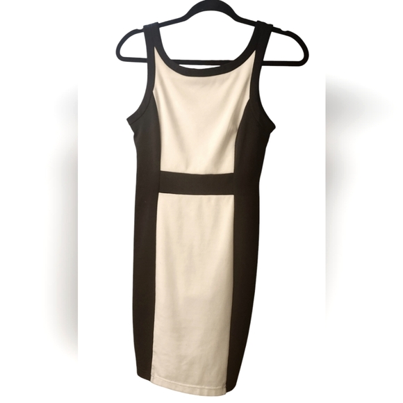 Forever 21 Dresses & Skirts - Forever 21 Black and White Midi Pencil Dress, Professional Dress, Size Medium